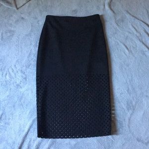 Black midcalf-ankle height skirt w. cutout detail